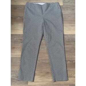 Chico's Black & White Geo-Print Cropped Ankle Pants